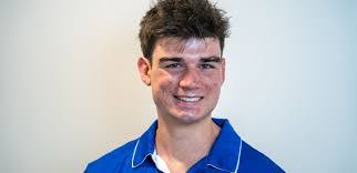 Tom Slattery's Instagram, Twitter & Facebook