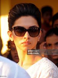 Indian Bollywood actress Deepika Padukone attends the cremation... News  Photo