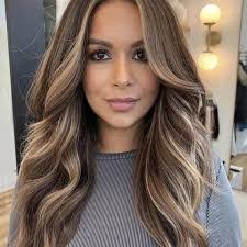 Nicole Minchew's Instagram, Twitter & Facebook