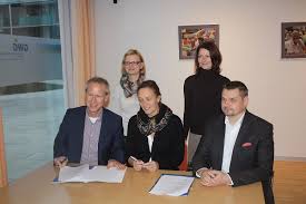 In den stadthäusern, die zum großen teil im 18. Gwg Weimar Und Awo Unterzeichnen Kooperationsvereinbarung Awo Regionalverband Mitte West Thuringen E V