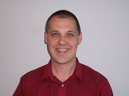 2 things; 1) is anyone else doing Hyrox Valencia next week and concerned  about the floods? 2) where is a good place to party