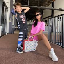 En una entrevista para el programa noche de. Zuleyka Rivera Biography Height Life Story Super Stars Bio