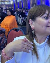 Dilma Silva (@dilmamsilva) • Instagram photos and videos