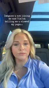 Heather Purvis's Instagram, Twitter & Facebook