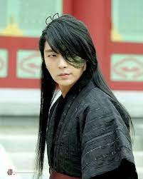 always have a thing for a prince with long hair and a mask o lee joon joon gi moon lovers