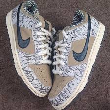 As the paisley overlays wear off, an elephant print is revealed. Travis Scott X Nike Sb Dunk Low Cactus Jack Sample Nice Kicks