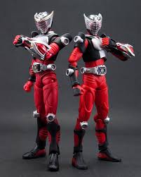 s h figuarts kamen rider ryuki vs figma kamen rider dragon knight