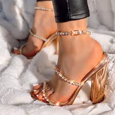 Dhgate.com provide a large selection of promotional rose gold shoes heels on sale at cheap price and excellent crafts. Rose Gold Rhinestones Open Toe Chunky High Heels Shoes Post