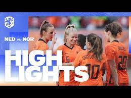 Een samenvatting van de oefenwedstrijd van de oranjeleeuwinnen tegen noorwegen.bij onsoranje blijf je de hoogte van alle nederlandse elftallenonsoranje is he. Highlights Oranjeleeuwinnen Noorwegen Twentefans Nl