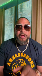 Pastors you do what God is telling you to do not some prophet! 😡