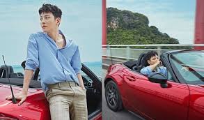 Oyuncu olmasaydı, sıradan bir büro çalışanı olabileceğini düşünmektedir. Actor Ji Changwook Looks Stunning In New Instagram Pictures Up Station Malaysia