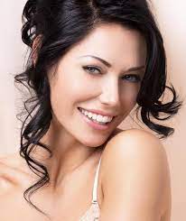 However, the expression does pertain to how your eyes may look to someone, if that makes any sense. What Are Bedroom Eyes With Pictures