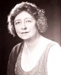 Charles Whitty's Instagram, Twitter & Facebook