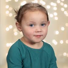 Autumn Winkler's Instagram, Twitter & Facebook