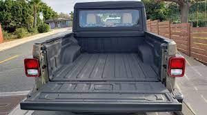 You perform your typical prep. 6 Best Spray In And Roll On Bedliner Kits In 2021 Diy To Save Money