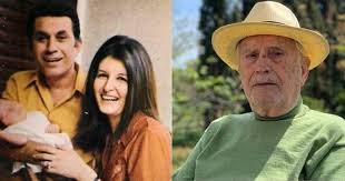 Ο μικρός κυριάκος πουλάει κουλούρια για να ζει καλύτερα αυτός και η γιαγιά του, ενώ η μητέρα του μάρθα δουλεύει στη γερμανία. I Brqys5xyk1dm