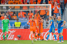 Avec france football, suivez l'actualité; Euro Feminin Les Pays Bas Battent La Suede Et Se Qualifient Pour Les Demi Finales L Equipe