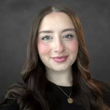 Paige Steinberg's Instagram, Twitter & Facebook