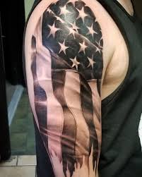 Black Ink American Flag Tattoo On Shoulder Pin By Jessica Moffitt On Art That Inspires In 2020 Black And Grey Tattoos Sleeve American Flag Sleeve Tattoo Tattoo Sleeve Men