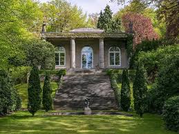 There might be quite a serious scandal at sap. Lagerfeld Villa Jetzt Zum Sonderpreis Warum Will Keiner Dieses Traumhaus In Hamburg