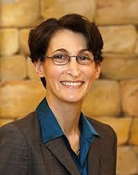 Laura Nickle's Instagram, Twitter & Facebook