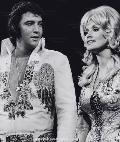REMEMBERING DOLLY PARTON 1946–2026 Today, the music world has lost one of its brightest and most beloved lights. The legendary Dolly Parton has passed away in Nashville at the age of 80,