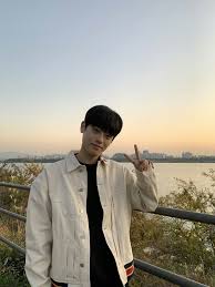 C9 Keumdonghyun Produce X 101 Twitter Updated Aktor Selebritas