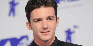 Home online store drake bell street team. Drake Bell Pleads Guilty To Attempted Child Endangerment Paper