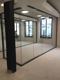 Les Cloisons Vitrees Bord A Bord Toute Hauteur Espace Cloisons Alu Ile De France Agencement Et Ame Agement De Burea Cloison Amovible Cloison Vitree Cloison