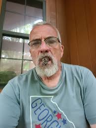 Treating myself this morning to a tbc Gordo  https://theboutiquecigar.com/product/the-gordo/