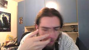 Vlog raffreddato - Chi sono e cosa fanno i BerroFronzo. - YouTube