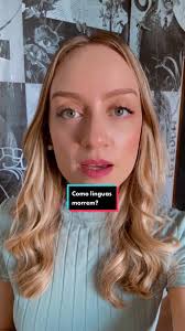 FONTES: • Crystal, David. A Dictionary of Linguistics and Phonetics. 6th  Edition. Blackwell Publishing. 2008. • Bagno, Marcos. Gramática pedagógica  do português brasileiro. Parábola editorial. • ...