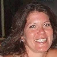 Vicky Roda's Instagram, Twitter & Facebook