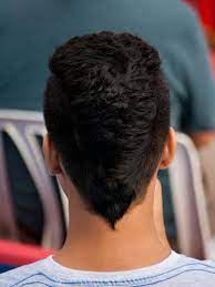 How to get a classic scissor over comb short back & sides men's haircut.get 15% off your first order of the regal gentleman matte clay. Snappygoat Com Free Public Domain Images Snappygoat Com Man Haircut Hairstyle V Cut Guy 166966 Jpg