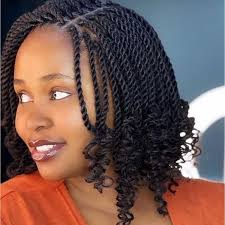 Tiawn Lewis-Burnside (msgatinypeach)