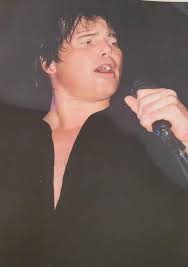 Caitlin and Walter were in Nashville and Memphis, went to see Jimis statue  and it wasn't there!😢😢