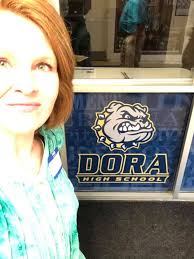 Harding President's Reception in Mt. Dora, Florida, was a big hit tonight.  Twelve seniors, seven juniors and a large number of alumni and friends made  us feel very welcome.