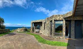 Big sur roadhousedelicious cuisine with fresh, local ingredients. 11 Big Sur Pet Friendly Airbnbs Cabins Doggy Check In