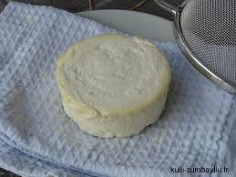 Fromage Maison Au Lait De Vache Sans Presure Kulli Zumbayllu Fromage Maison Fromage Alimentation