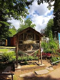 Es kann spaß zeugen, ihre hinterhöfe zu dekorieren. Freiburgliebe Ausflug In Den Botanischen Garten Der Universitat Freiburg Shelikes