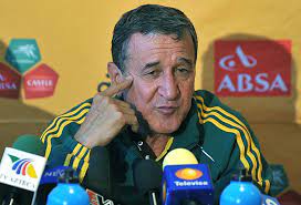 В blogger от юни 2008 г. Carlos Alberto Parreira Wikipedia