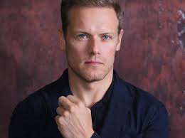 Aperture and signs of light: thematic connections?