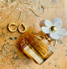 With its intoxicating aroma, marc. Marc Jacobs Daisy Eau So Intense Macys Style Crew