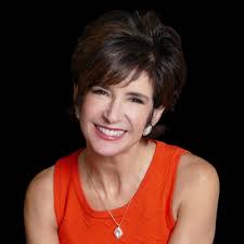 Shannon Belzer's Instagram, Twitter & Facebook