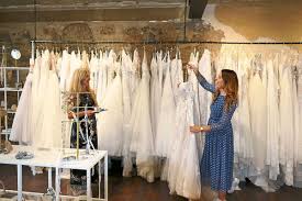 Bei uns können sie ihren lieblingsstil für ihr brautkleid 2021 kaufen. Rottweil Ihr Herz Schlagt Fur Ganz Besondere Traume In Weiss Rottweil Umgebung Schwarzwalder Bote