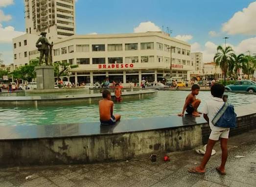 Praça do Bandeirantes em Goiânia Goiás nos anos 80