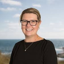 Aisha Burgess's Instagram, Twitter & Facebook