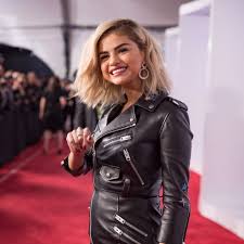 The best gifs are on giphy. Best Selena Gomez Pictures 2017 Popsugar Celebrity