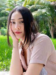 Anya geraldine tengah memiliki proyek series terbaru bersama tompi. Apartemen Anya Geraldine Dan 6 Rumah Artis Ini Dilanda Banjir Jakarta Ada Yang Ngopi Meski Terendam Showbiz Liputan6 Com