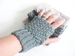 This is a great new pattern for trendy people. 20 Easy Fingerless Gloves Crochet Patterns Dabbles Babbles